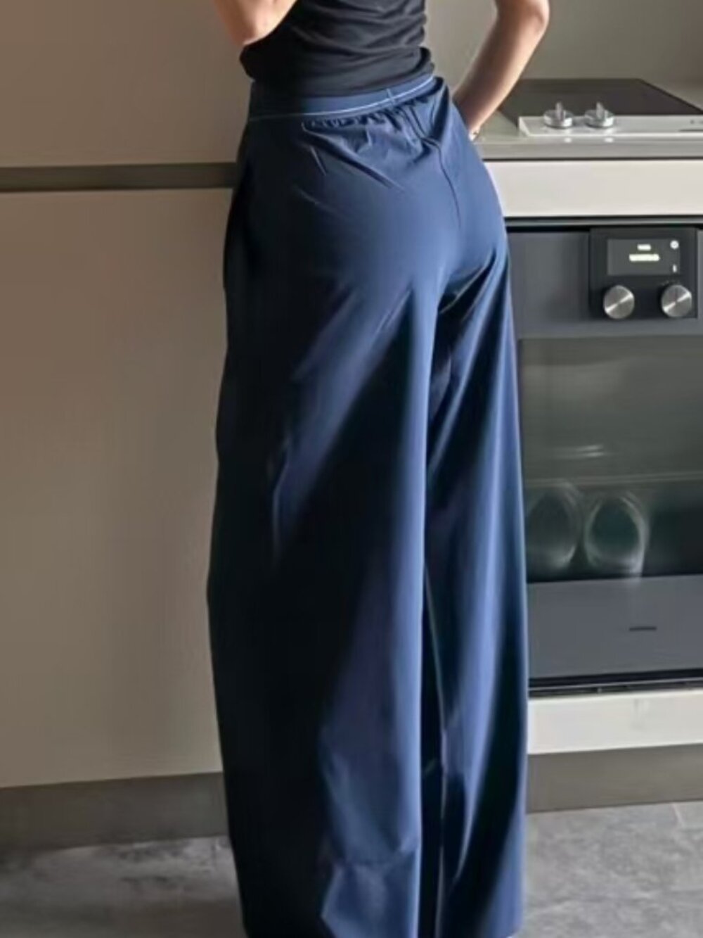 😃ALO Yoga Suit Up Trouser Navy Blue🧣Straight&Wide Leg Brand new 30-inch inseam - Picture 8 of 8